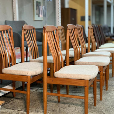 Set of 8 teak benny linden teak dining chairs 