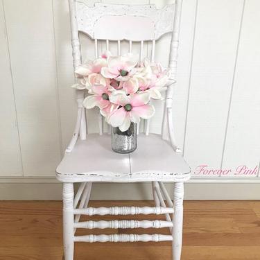 Pink/White Vintage Chair