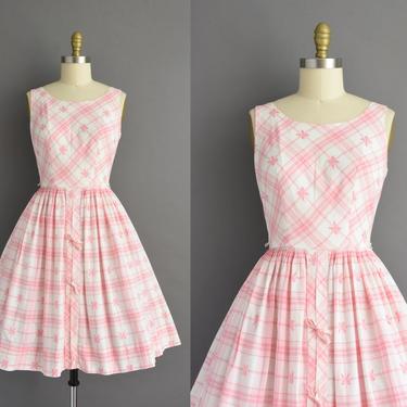 1950s vintage dress | Adorable Pink Plaid Print White Cotton Full Skirt Summer Dress | Small | 50s dress 