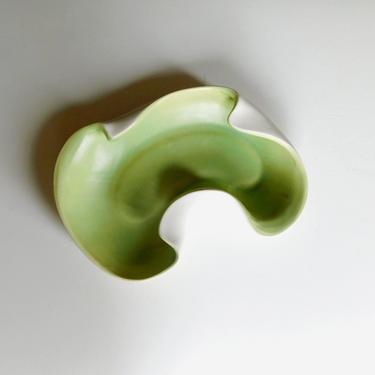 Redwing Moss Sculptural Accent Dish
