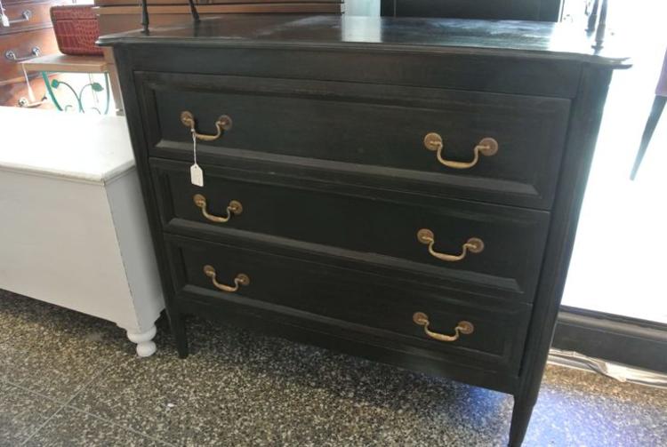 Petite 3 drawer chest. $250