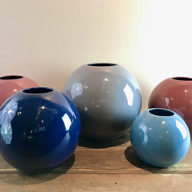 Haeger Ceramic Ball Vase 4306, Round Sphere Orb, Vintage 80s Mod Decor, Multi Colors &amp; Sizes, Grey, Navy Blue, Light Blue, Mauve, Pink 