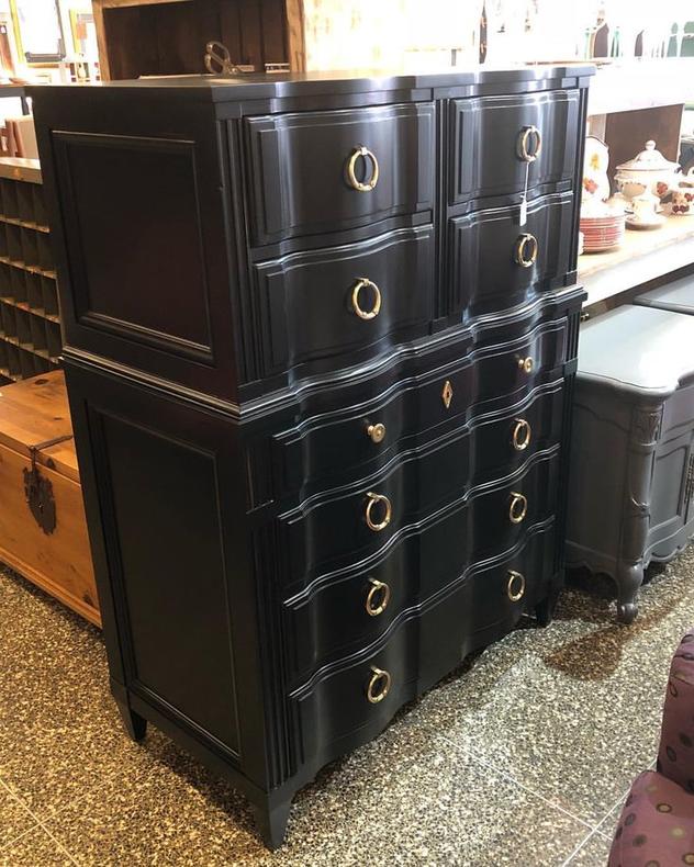 8 drawers in this black beauty! $575