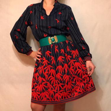 1970s Secretary Dress ||Dramatic Navy and Red Floral Pattern w/White Pinstripes || V-Neck || Elastic Waist || Size L by CelosaVintage