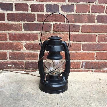 Lamp week: kerosene lantern refitted