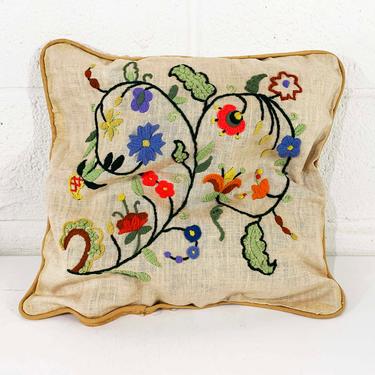 Vintage Embroidered Pillow Accent Flowers Floral Throw Sofa Couch Green Blue Yellow Linen Cotton MCM Boho Kitsch Kitschy Country Farmhouse 