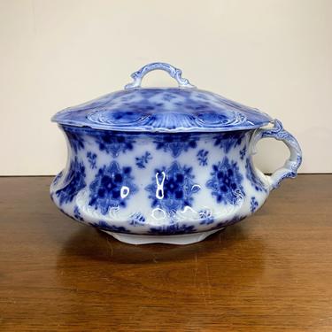 Antique Grindley Syrian Flow Blue Chamber Pot with Lid 