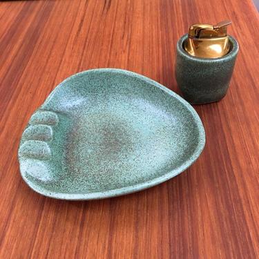 Vintage Mid Century Green Ashtray with Lighter!