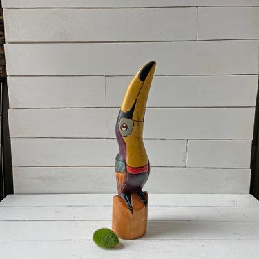 Vintage Toucan Figurine, Balsa Wood // Toucan Knick Knack, Toucan Collector, Lover, Toucan Statue // Perfect Gift 