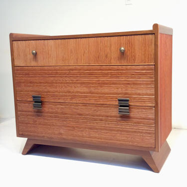 Mid-Century Modern Comb Wood Dresser by Paul Frankl for Brown Saltman 
