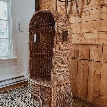 19th Century Hooded Wicker Porter Chair 