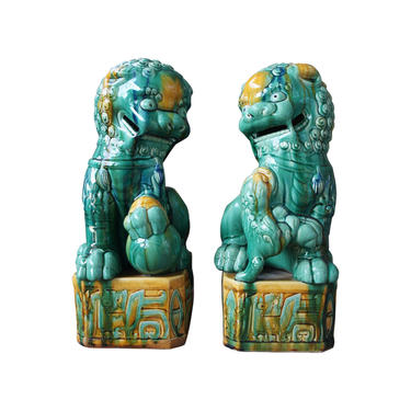 1950s Vintage Green and Gold Chinese Sancai Glazed Foo Dogs- A Pair 