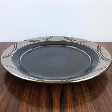 Vintage Heath Ceramics Sausalito Line Dinner Plate in Black & Silver 