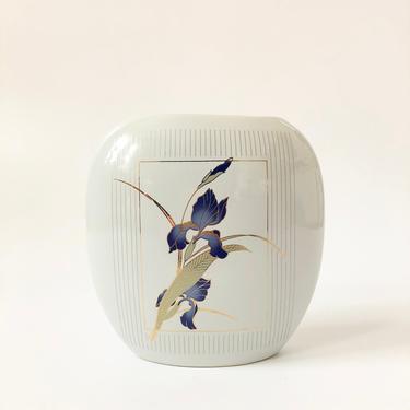 Vintage 1980s Japanese Grand Iris Pillow Vase 