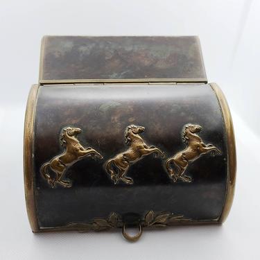 Art Nouveau Jorge Bautista Domed Bronze Box With Horses and Figural Hands 