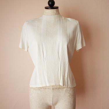 40s Beaded White Rayon Pintucked Blouse Button Back Size S / M 
