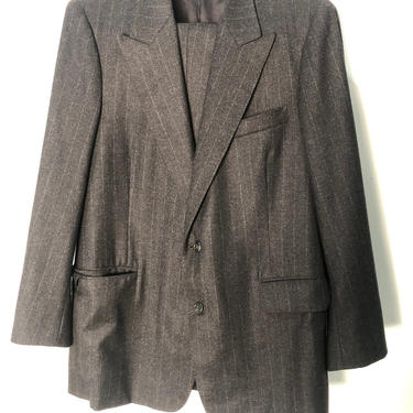 Loro Piana Super 150 Wool Dark Grey Pinstripe suit Vintage 