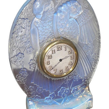 René Lalique Art Deco Opalescent Glass Clock with Love Birds