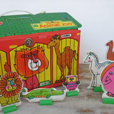 Vintage 60's Mattel Talking Animal Zoo Kitsch Toys Carrying Case | Luckduck  | Atlanta, GA