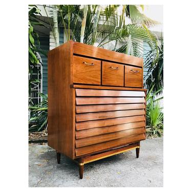 (SOLD) Vintage American of Martinsville DANIA Tall 7 drawer Dresser