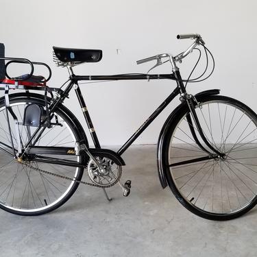 1960's Classic Vintage Men's - Black &quot; Sport Raligh&quot; England Brooks Bicycle . 