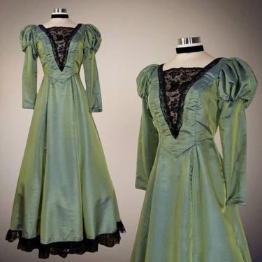 Vintage Victorian Revival Dress, Medium / Belle Epoque Theater Costume Gown / Green Taffeta Steampunk Gown / Vintage Halloween Costume 