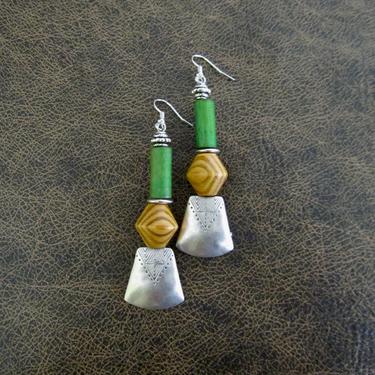 Mid century modern silver earrings, Brutalist bold statement earrings, artisan boho earrings, bohemian earrings, green geometric earrings 