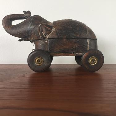 Vintage Hand Carved Wood Elephant Toy Box 
