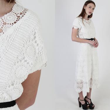 Vintage 80s Scallop Crochet Lace Dress, Simple Wedding Prairie Garden Maxi Dress, Lined Cut Out All White Dress 