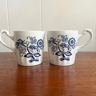 Set of 2 - Vintage Tea/ Coffee Mugs, Blue Onion Pattern, MCM Retro Kitchen, Made in England 