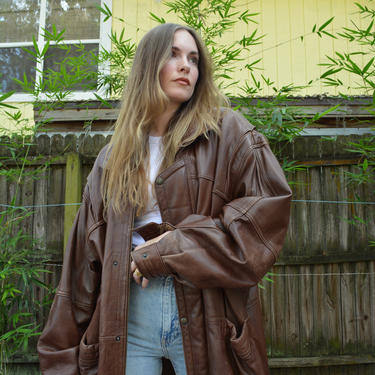 vintage brown leather coat / brown leather winter coat / oversized leather coat / brown leather jacket / oversized leather jacket / 90s coat 
