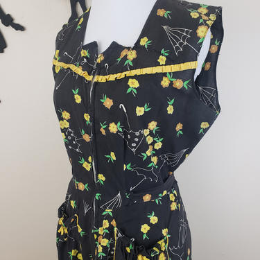 Vintage 1950's Novelty Print Cotton Dress / 50s Umbrella Print Dress M/L 