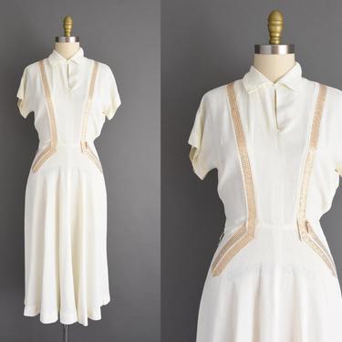 vintage 1940s dress - Size Small - white rayon gold tinsel short sleeve bridesmaid cocktail party dress - 40s dress 