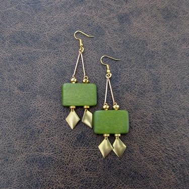 Long geometric wooden earrings, brass dangle earrings, Afrocentric jewelry, African earrings, green earrings, mid century modern earrings5 