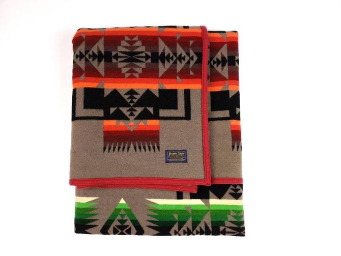 Vintage Pendleton Beaver State Chief Joseph Rainbow Wool Trade Blanket Twin Size - Native American Inspired Pattern 