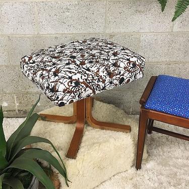 LOCAL PICKUP ONLY ------------ Vintage Ottoman 