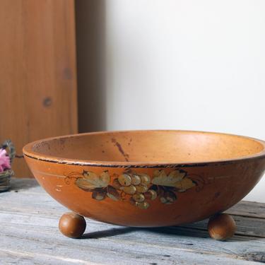 Hand painted wooden bowl / vintage Robinhood Ware bowl / footed turned wood bowl with grapes / rustic wood bowl / farmhouse decor 