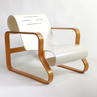 Paimio Chair / Authentic by Alvar Aalto 