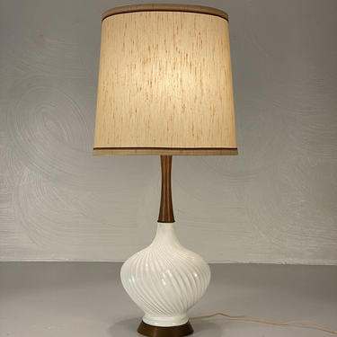 Walnut and White Ceramic Swirl Table Lamp -*Please see notes on shipping before you purchase. 