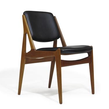 6 Arne Vodder Tilt Back Dining Chairs in Teak