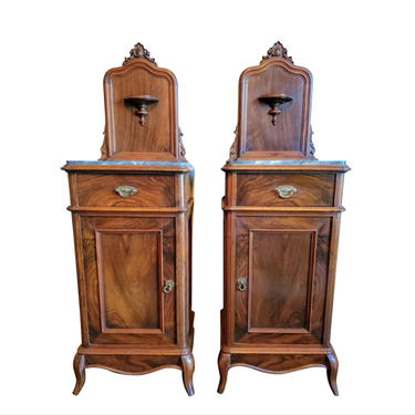 A Pair of 19th Century Italian Walnut Marble Top Nightstands with Candle Shelf, Bedside Cabinets / End Tables 