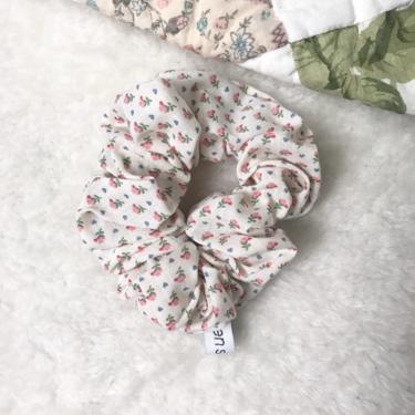 Micro Floral and Hearts Cotton Scrunchy 
