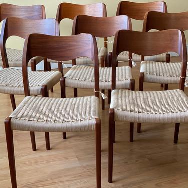 8 Moller Model #71 Dining Side Chairs, in Teak and new Danish Paper Cord 