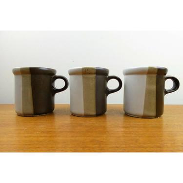 Vintage Nelson McCoy | Sandstone | (3) Coffee Tea Cups Mugs | 1978 | USA 