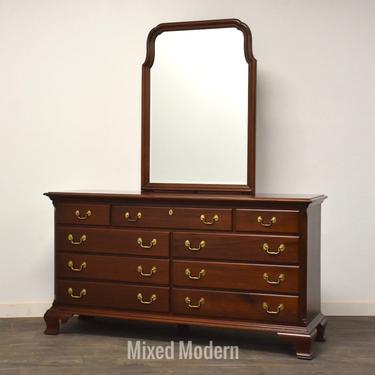 Jamestown Sterling Solid Mahogany Dresser and Mirror 
