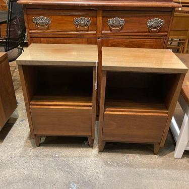 Two mid century Formica top one drawer nightstands by Stanley furniture 18” x 14” x 26.5”