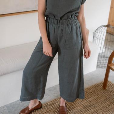 Everyday Crop Pants in Mineral