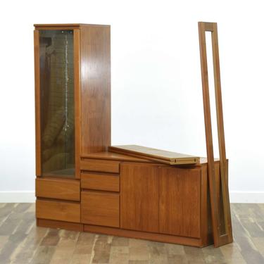 Danish Modern Dresser W Storage Cabinet
