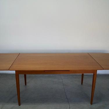 Mid-century Danish Modern Draw Leaf Dining Table in Teak - Professionally Refinished! 