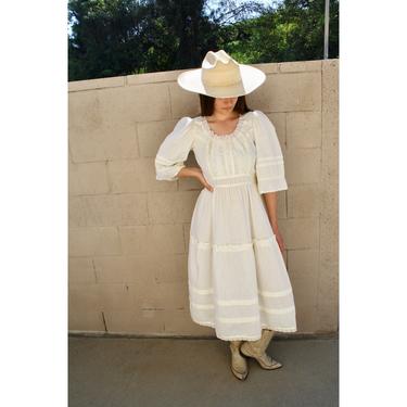 Gunne Sax Dress // vintage 70s boho hippie 1970s hippy sun country high empire waist wedding prairie corset white // S/M 